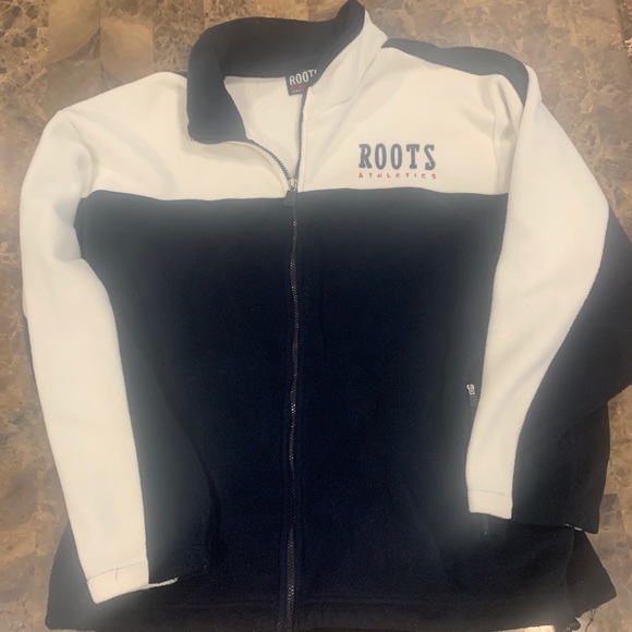 Roots zip up flannel …. Cozy and Warm ! XL - Picture 1 of 2